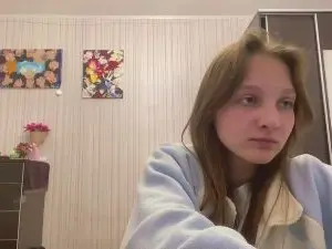 VirginaTott  live sex cam