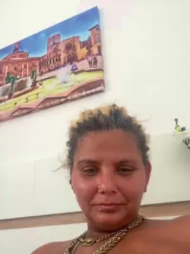 Youngeurogirl  live sex cam