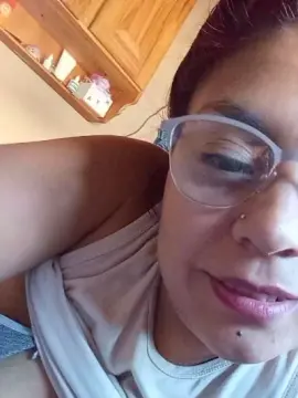 Ailen2441  live sex cam