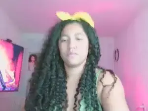 Bellacrespa  live sex cam