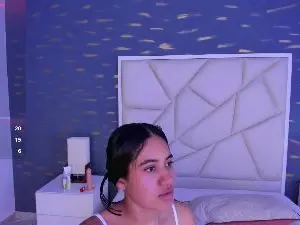 Verosikaa  live sex cam