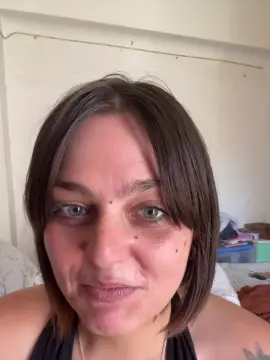 Lateikis28  live sex cam