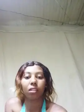 Maelahfun  live sex cam