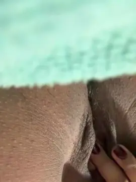 Samantha334  live sex cam