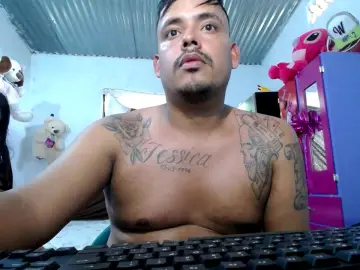 Sexy_mom34  live sex cam