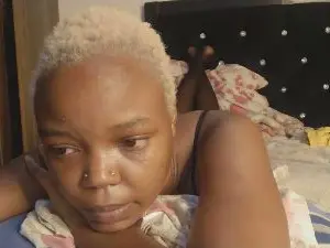 Empressvee25  live sex cam