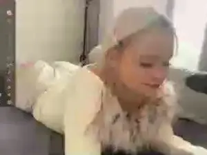 RozanneKillay  live sex cam