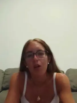 Nayra  live sex cam