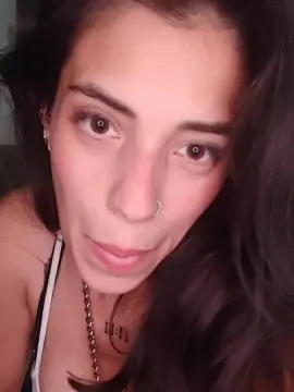 Polerinahot  live sex cam