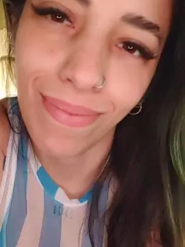 Polerinahot  live sex cam