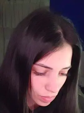 Polerinahot  live sex cam