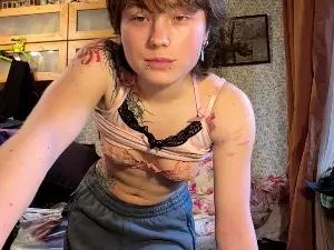 HedyLombardino  live sex cam