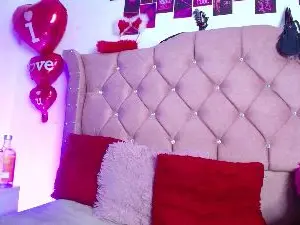 Nat_evans8  live sex cam