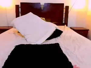 VelvetTemptatio  live sex cam