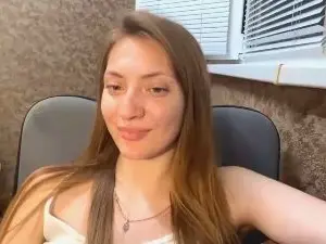 IvanaDipiero  live sex cam