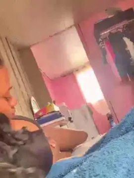 Pretoona  live sex cam