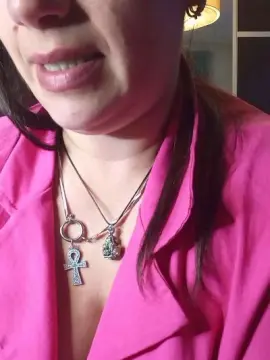 Hotcurvi1  live sex cam