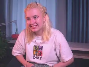 LeraLenzo  live sex cam