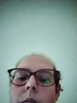 Ojosclaros191  live sex cam