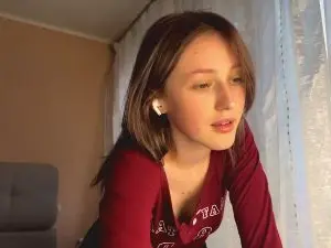 AdeliaDerousse  live sex cam