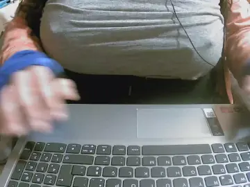 Abandonada80  live sex cam