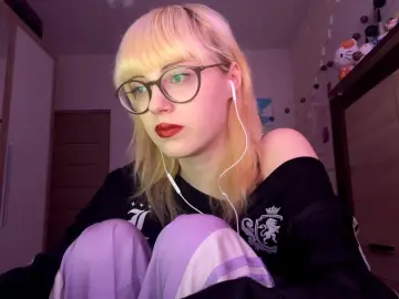 DanikaHuertes  live sex cam