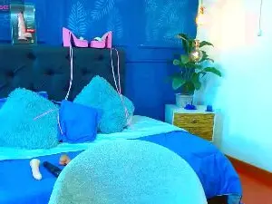 Zohet_kriss  live sex cam
