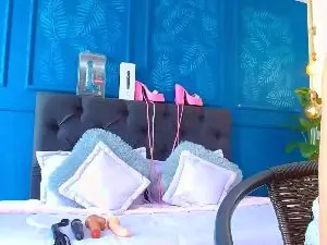 Zohet_kriss  live sex cam