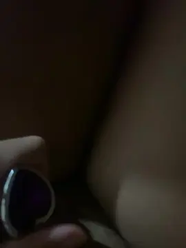 Bian23  live sex cam