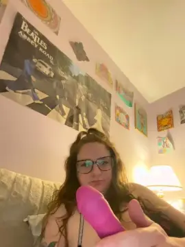 Freespiritchic  live sex cam