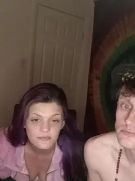Skyepie_xxx  live sex cam
