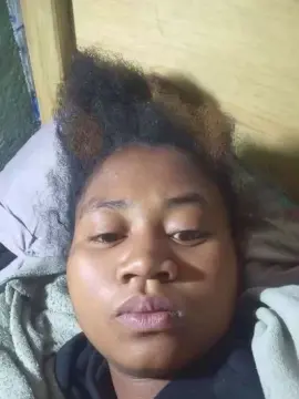 Stessy  live sex cam