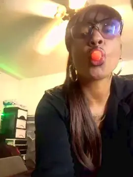 Honeybunnzs7  live sex cam
