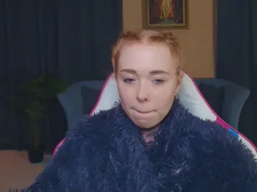 NelidaReus  live sex cam