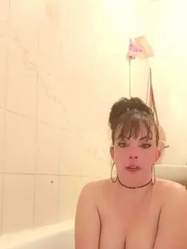 Rubyglamhot  live sex cam