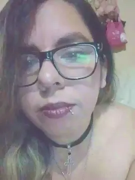 Alina_horny  live sex cam