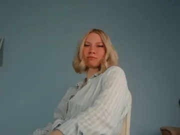 GiselleQueros  live sex cam