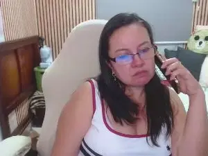 Mallybear_  live sex cam