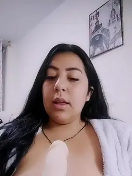 Molly_He  live sex cam