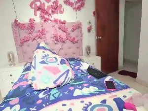 Chica_pinkxxx  live sex cam