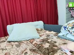 Kristenvixxen  live sex cam