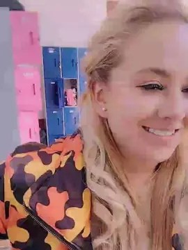 Angel_white25  live sex cam