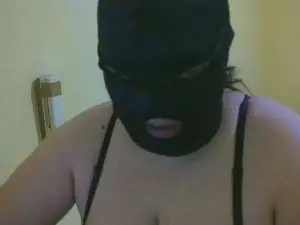 Lucrezia86xxx  live sex cam