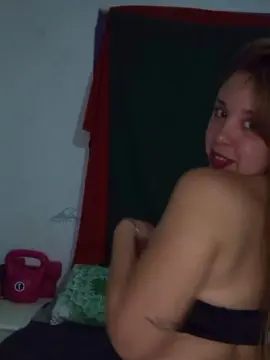 Abyfoxy1  live sex cam