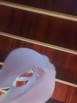 Lalinda60  live sex cam