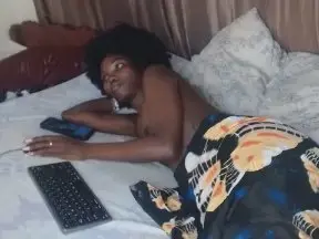 Afrikana_slim  live sex cam