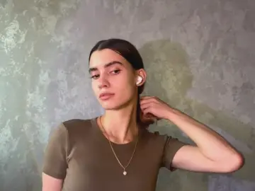 AngleAmtower  live sex cam