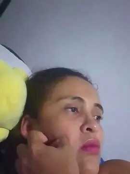Aisha_koswell33  live sex cam