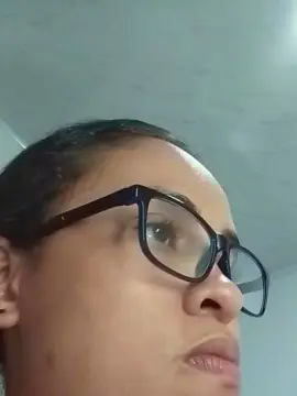 Aisha_koswell33  live sex cam