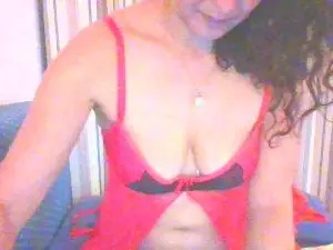 Bellabronzesexy  live sex cam